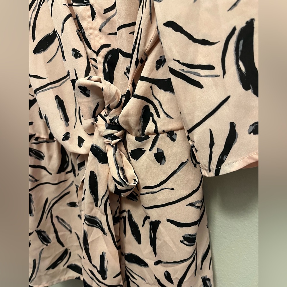 Lane Bryant Pink Abstract Faux Wrap Career… - Picture 3 of 8